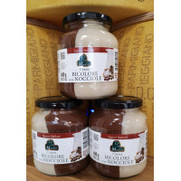 Krem dwukolorowy ​z orzechami laskowymi - Crema Bicolore con Nocciole