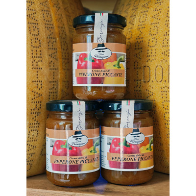 Słodki krem z pikantnej papryki - Crema dolce di peperone piccante